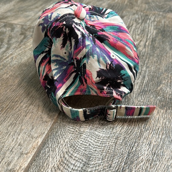 American Eagle SurfSup baseball hat - Picture 3 of 9